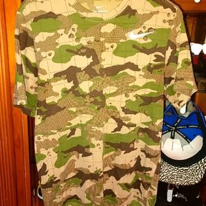 NWOT Nike Camo Dri Fit Tee